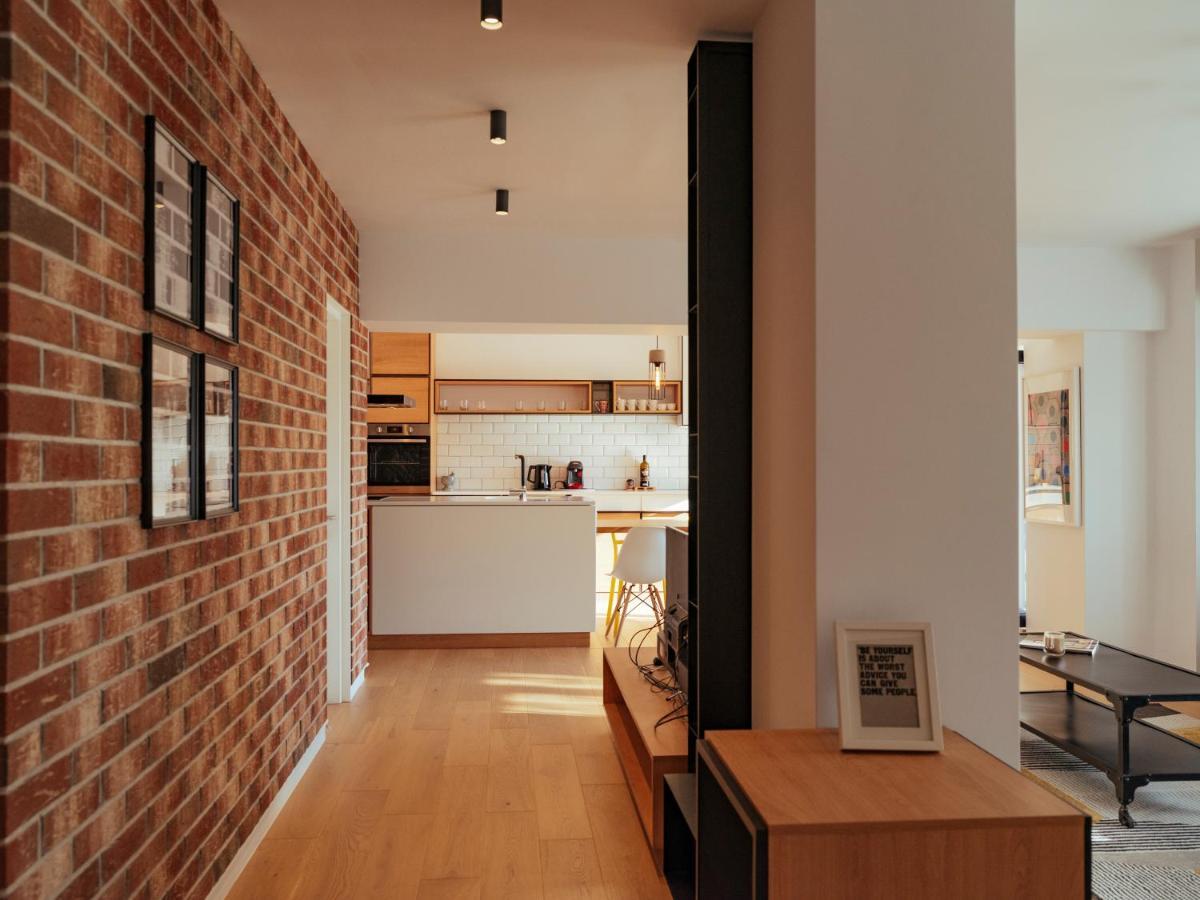 Central Modern Design Apartment Bucarest Exterior foto