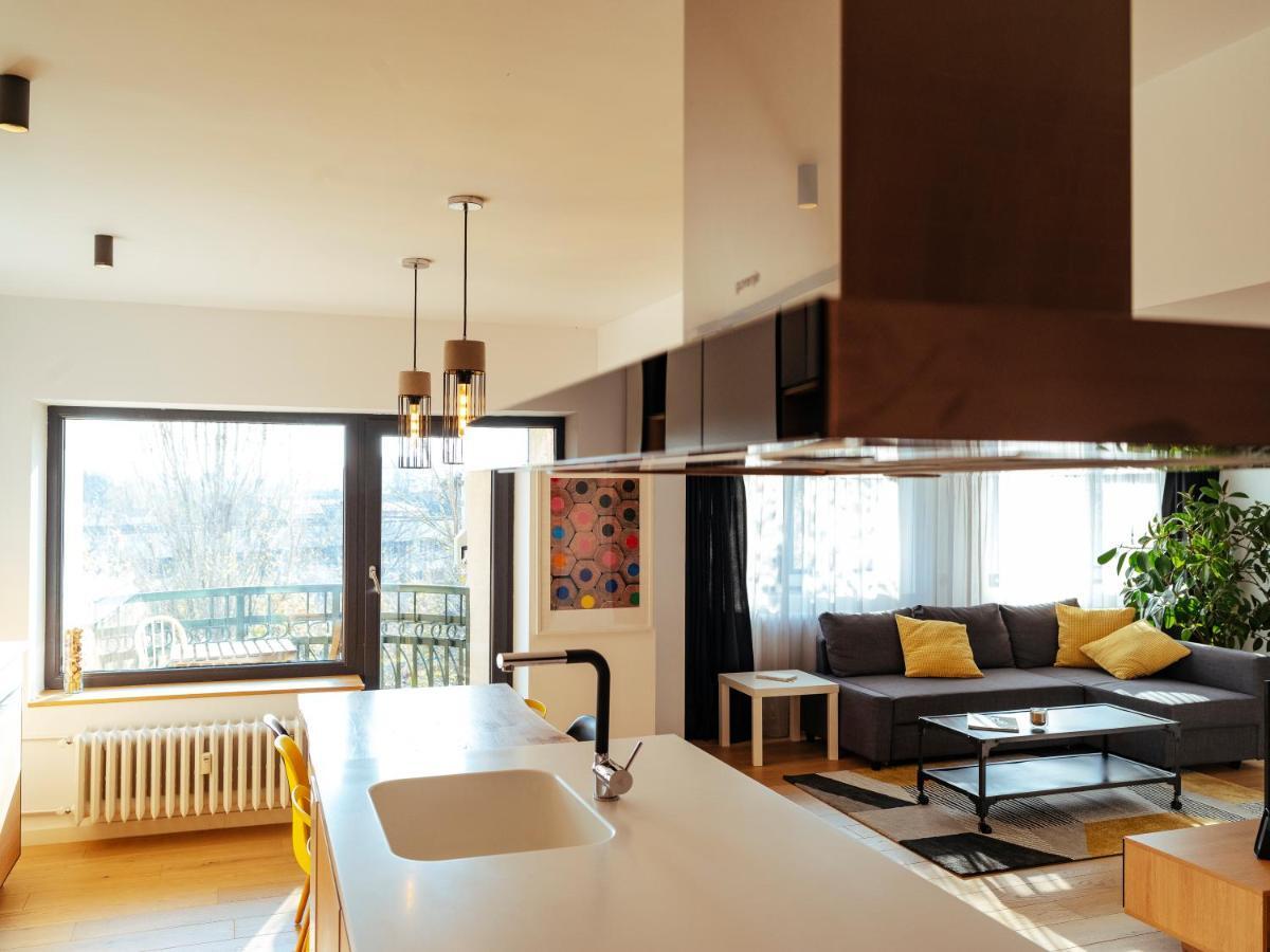 Central Modern Design Apartment Bucarest Exterior foto
