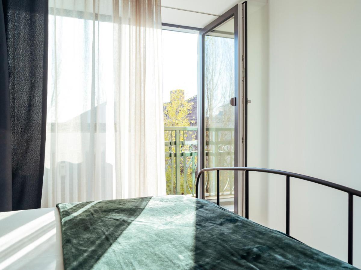 Central Modern Design Apartment Bucarest Exterior foto