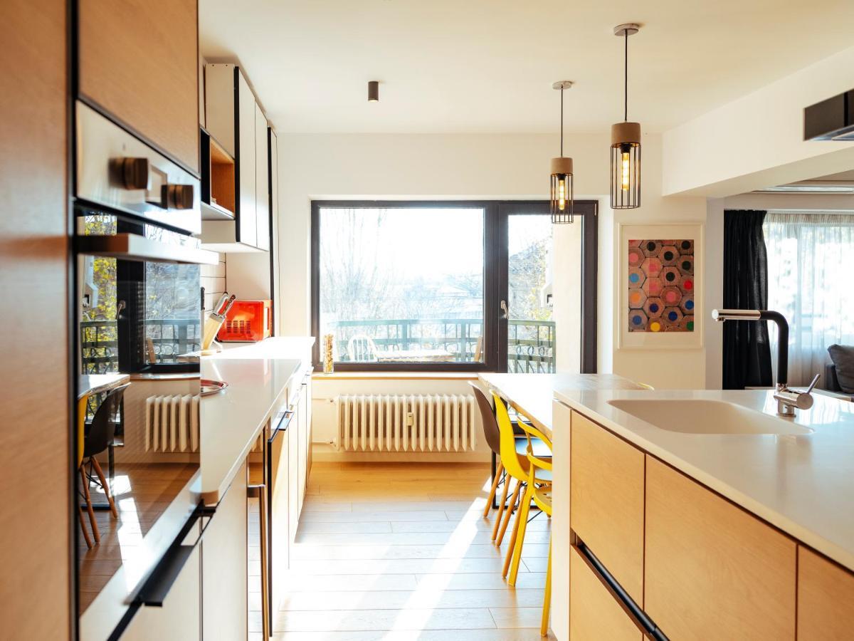 Central Modern Design Apartment Bucarest Exterior foto