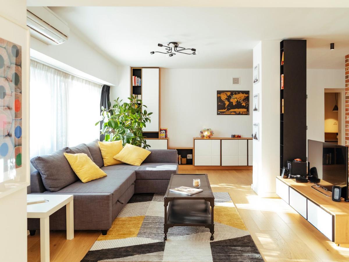 Central Modern Design Apartment Bucarest Exterior foto