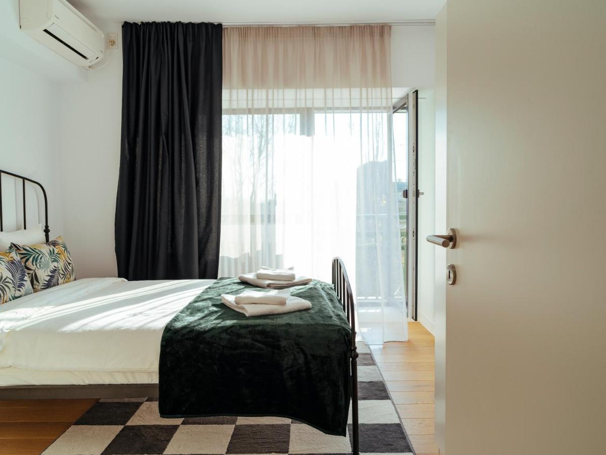 Central Modern Design Apartment Bucarest Exterior foto